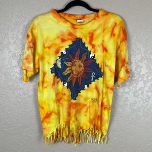Vintage tie dye fringe hem graphic tee shirt